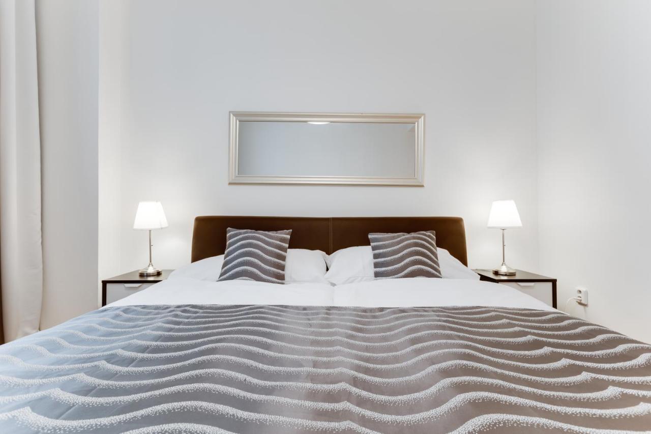Apartment Exclusive Riverside In The Heart Of